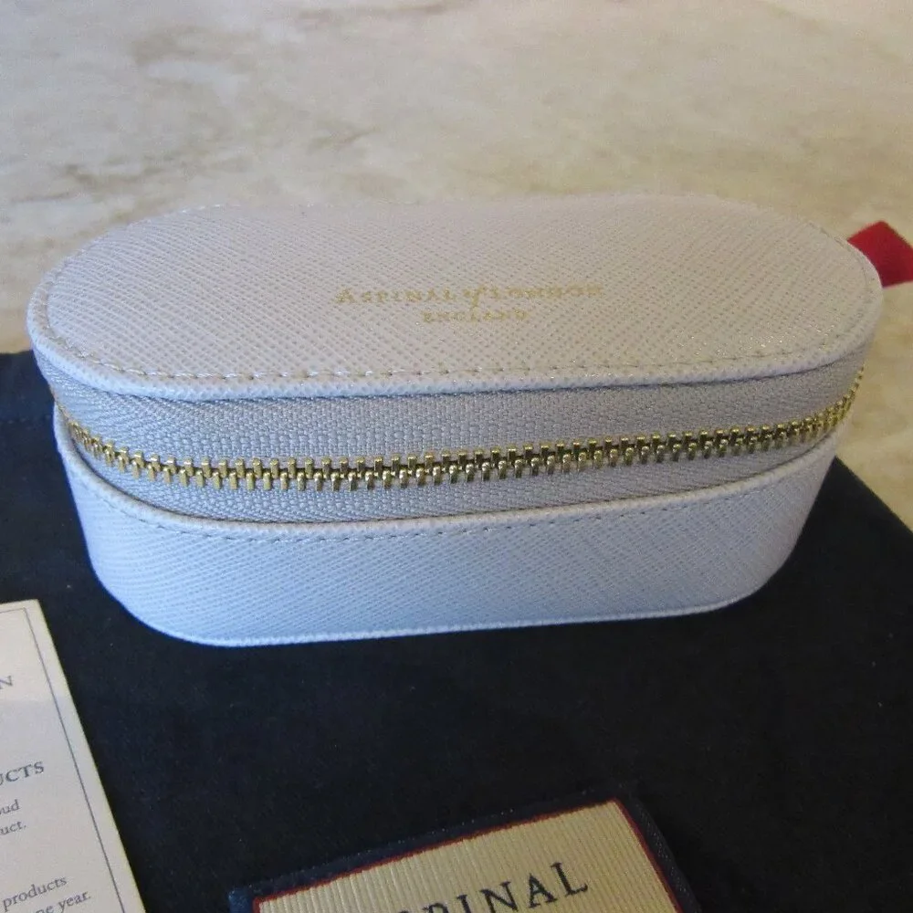 Aspinal of London "Tidy All" Light Grey Saffiano Leather NWOT MSRP $165 - Picture 4 of 10